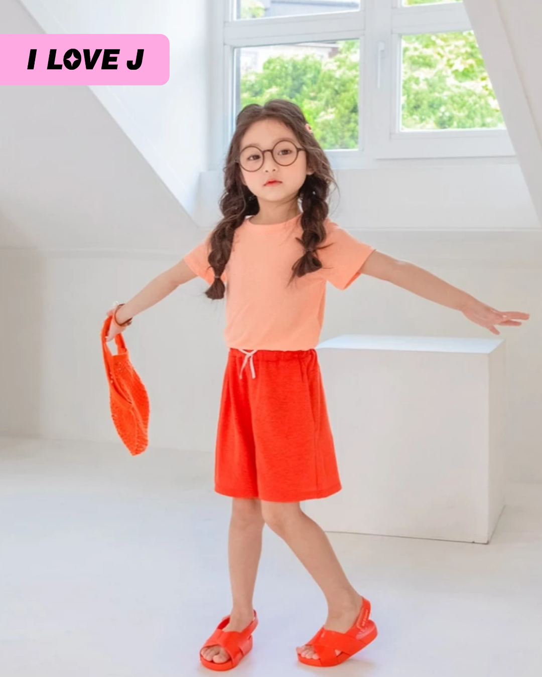 Martian Half-Length Casual Shorts