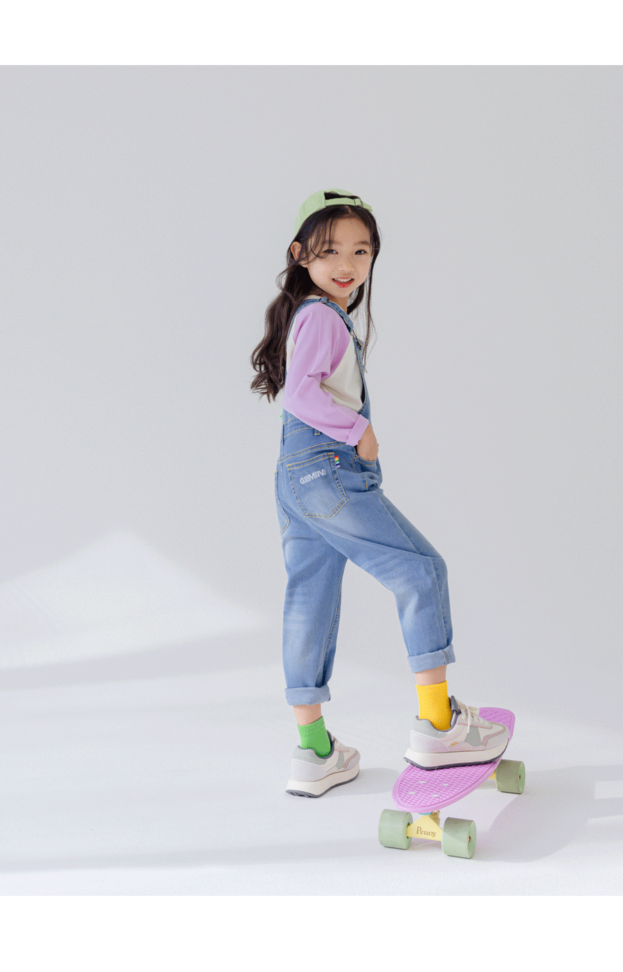 [PRE-ORDER] Kids Unisex Stretchy Baggy Overalls – Lightweight Suspender Pants