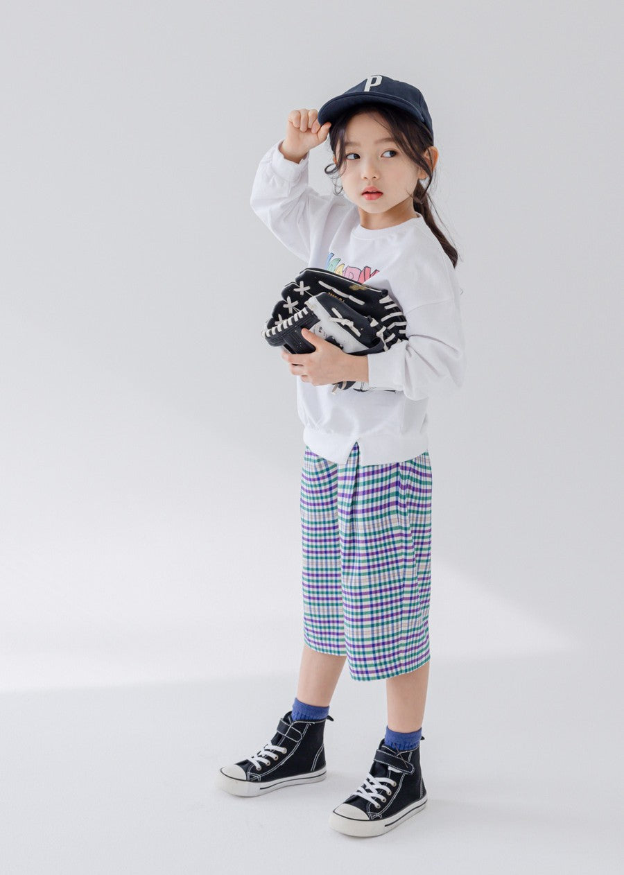 [PRE-ORDER] Kids Unisex Checkered 3/4 Pants – Stretch Plaid Cropped Trousers