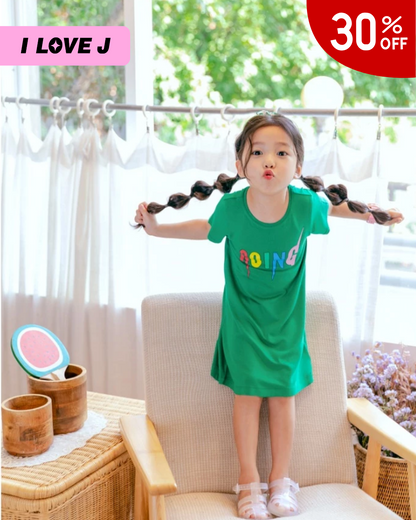 Going Short-Sleeved Dress