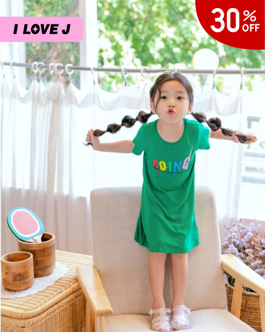 Going Short-Sleeved Dress