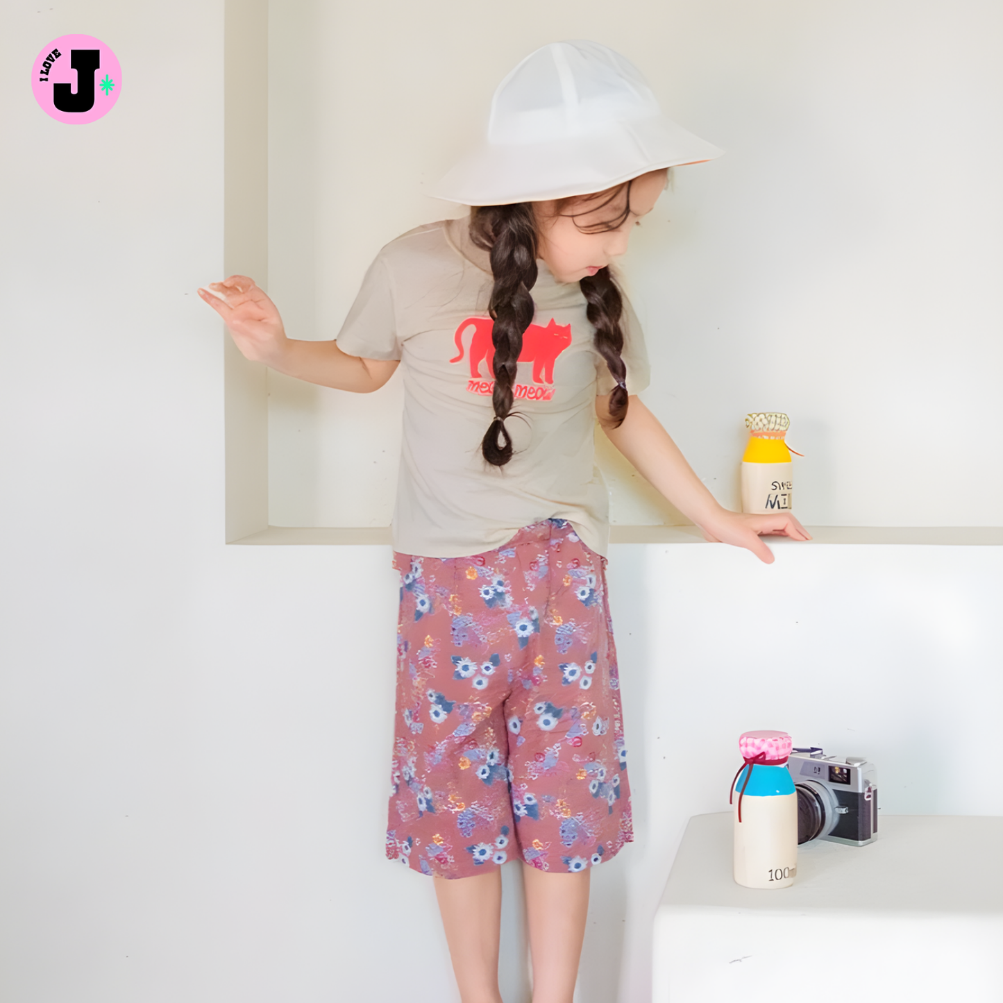 I LOVE J Kids Lightweight Summer Floral Capri Pants | Ages 7-11