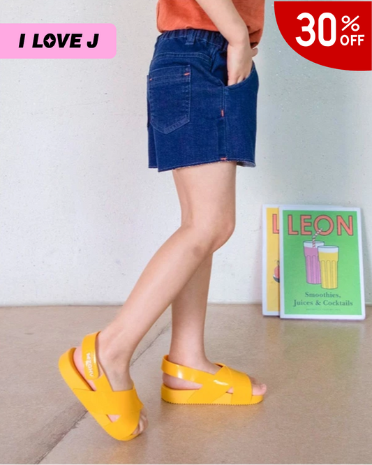 Stylish Neon Stitch 3/4 Shorts